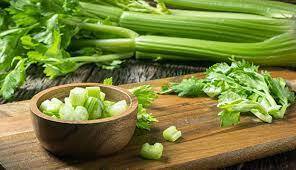 کرفس: یک سبزی، پنج فایده بی‌نظیر برای سلامتی