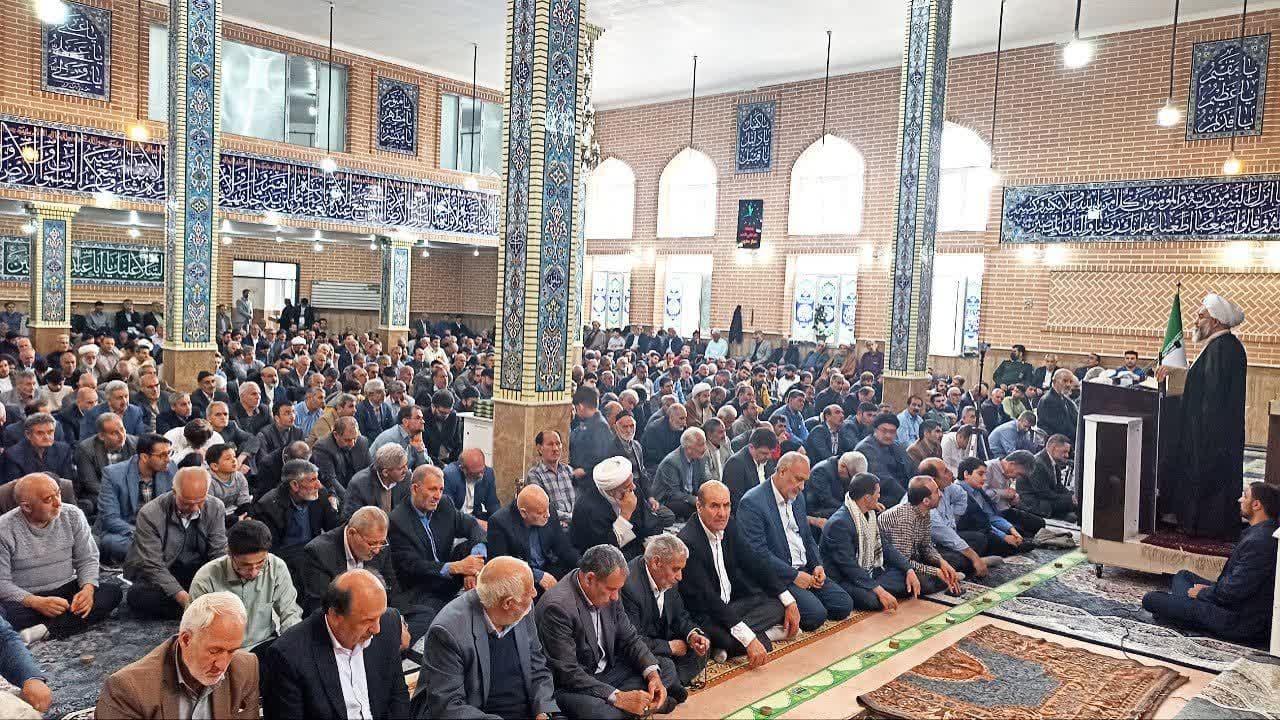 هیچ مظلومی در جهان بدون حامی نیست هیچ مظلومی در جهان بدون حامی نیست