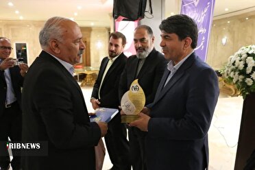 حوزه‌های نیازمند حمایت استان را اولویت‌بندی کنیم