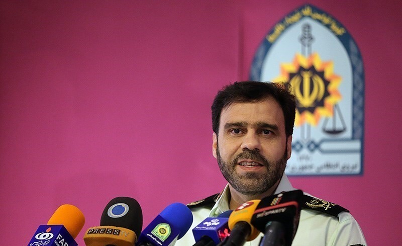 برخورد قاطع پلیس با آشوبگران غوغاطلب برخورد قاطع پلیس با آشوبگران غوغاطلب