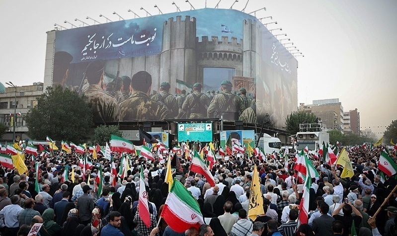 *** دعوت بسیج مستضعفین از مردم برای حضور در راهپیمایی ضد صهیونی *** دعوت بسیج مستضعفین از مردم برای حضور در راهپیمایی ضد صهیونی