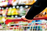 ایلام در تأمین کالا‌های اساسی هیچ کمبودی ندارد