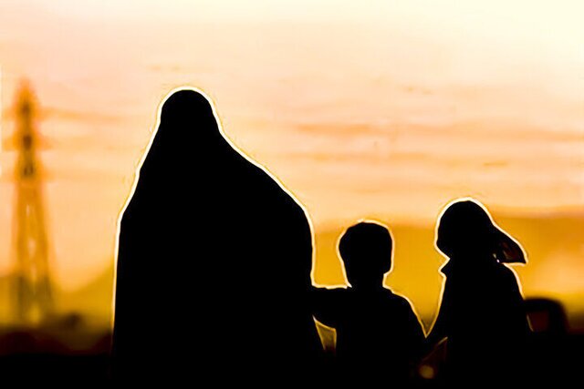 بیش از ۳۱ هزار زن سرپرست خانوار زیر چتر بهزیستی خوزستان بیش از ۳۱ هزار زن سرپرست خانوار زیر چتر بهزیستی خوزستان