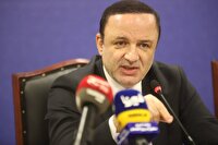 لزوم صادرات‌محوری و تبدیل «مهران» به قطب ترانزیتی