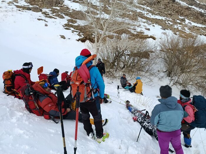 پیدا شدن پیکر سومین مفقودی بهمن در ارتفاعات الوند پیدا شدن پیکر سومین مفقودی بهمن در ارتفاعات الوند