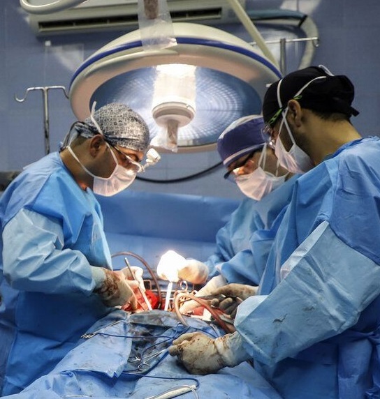 انجام موفق چهارمین عمل پیوند ریه در دانشگاه علوم پزشکی مشهد انجام موفق چهارمین عمل پیوند ریه در دانشگاه علوم پزشکی مشهد