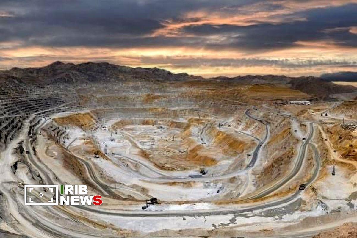 نقش مهم معادن در رونق اقتصاد کشور نقش مهم معادن در رونق اقتصاد کشور