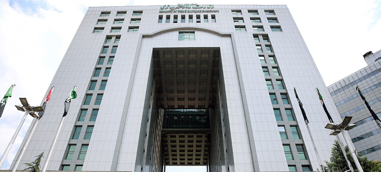 تداوم بی‌وقفه خدمات حمل‌ونقل در شرایط جنگ تحمیلی