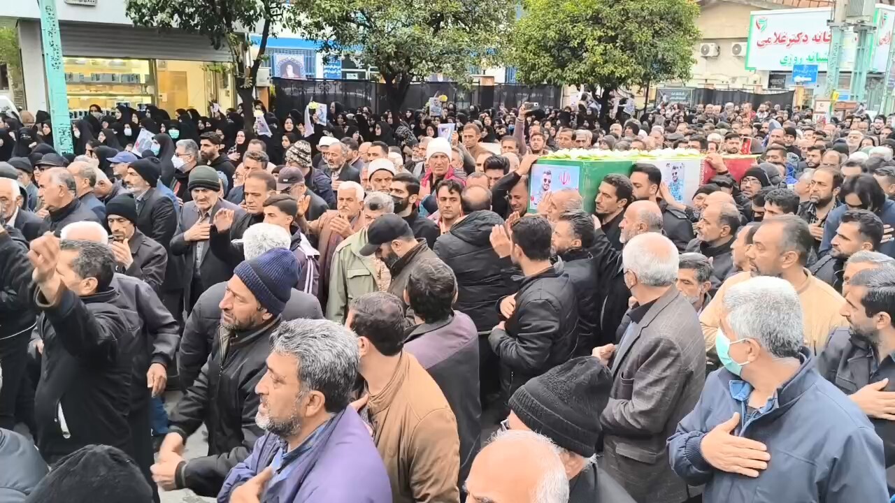 تشییع باشکوه پیکر شهید حسین خیزاب در نکا