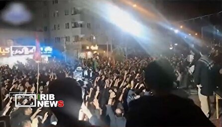 حضور مردم در مساجد، میادین و خیابان‌ها در سراسر کشور برای بیعت با رهبر جدید انقلاب