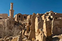 تاکید بر حفاظت از قلعه و کاروانسرای تاریخی خرانق