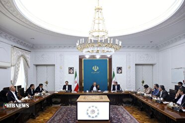 پزشکیان: تحول زیرساختی در لرستان از محور‌های اصلی برنامه دولت است