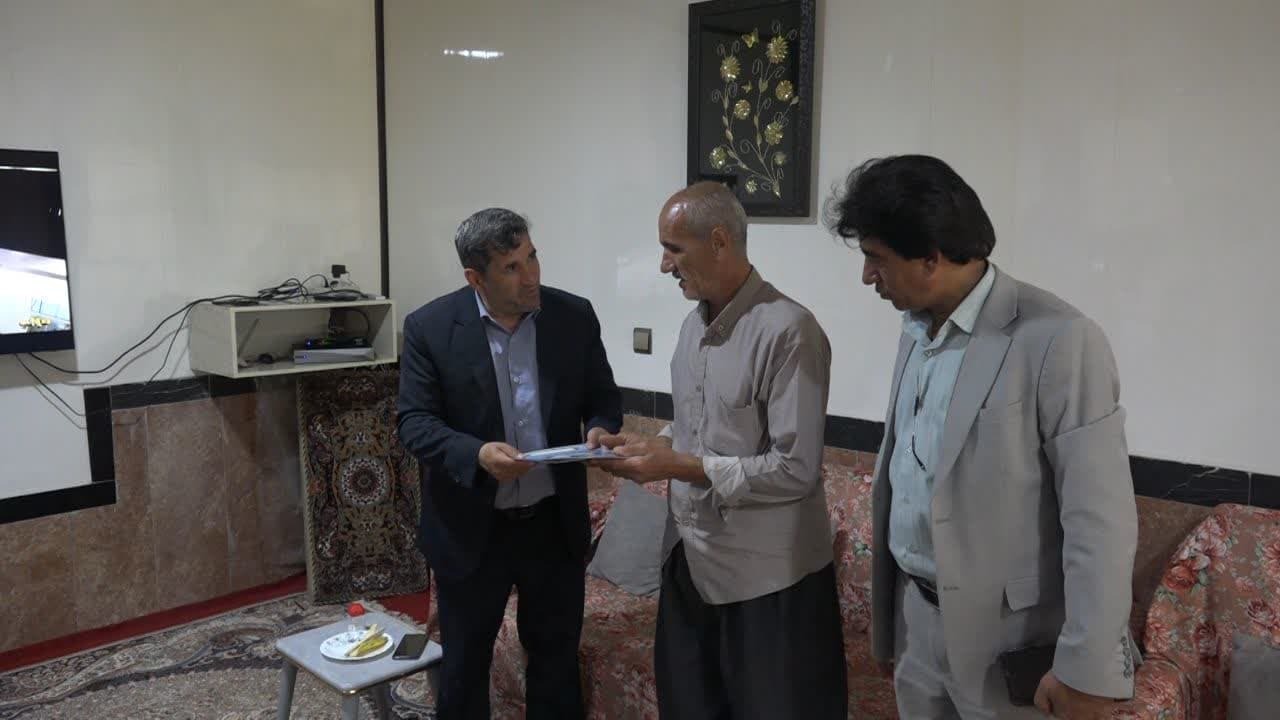 دیدار و تجلیل از جانبازان ۸ سال دفاع مقدس در تکاب