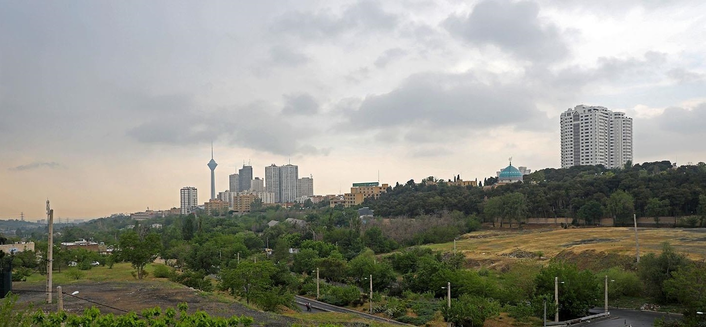 هوای تهران قابل قبول است