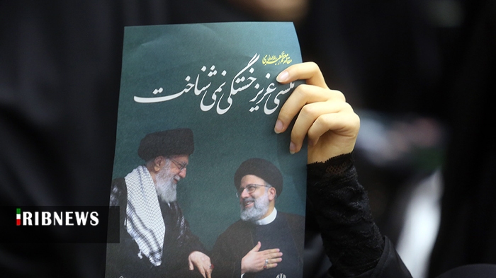 مراسم گرامیداشت شهدای خدمت ویژه بانوان در حرم بانوی کرامت مراسم گرامیداشت شهدای خدمت ویژه بانوان در حرم بانوی کرامت