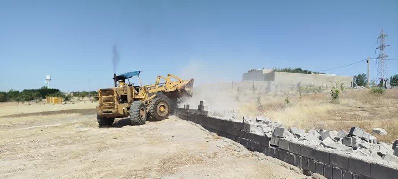 تخریب دو هزار متر ساخت و ساز غیر مجاز در روستای شهید بهشتی خوزستان تخریب دو هزار متر ساخت و ساز غیر مجاز در روستای شهید بهشتی خوزستان