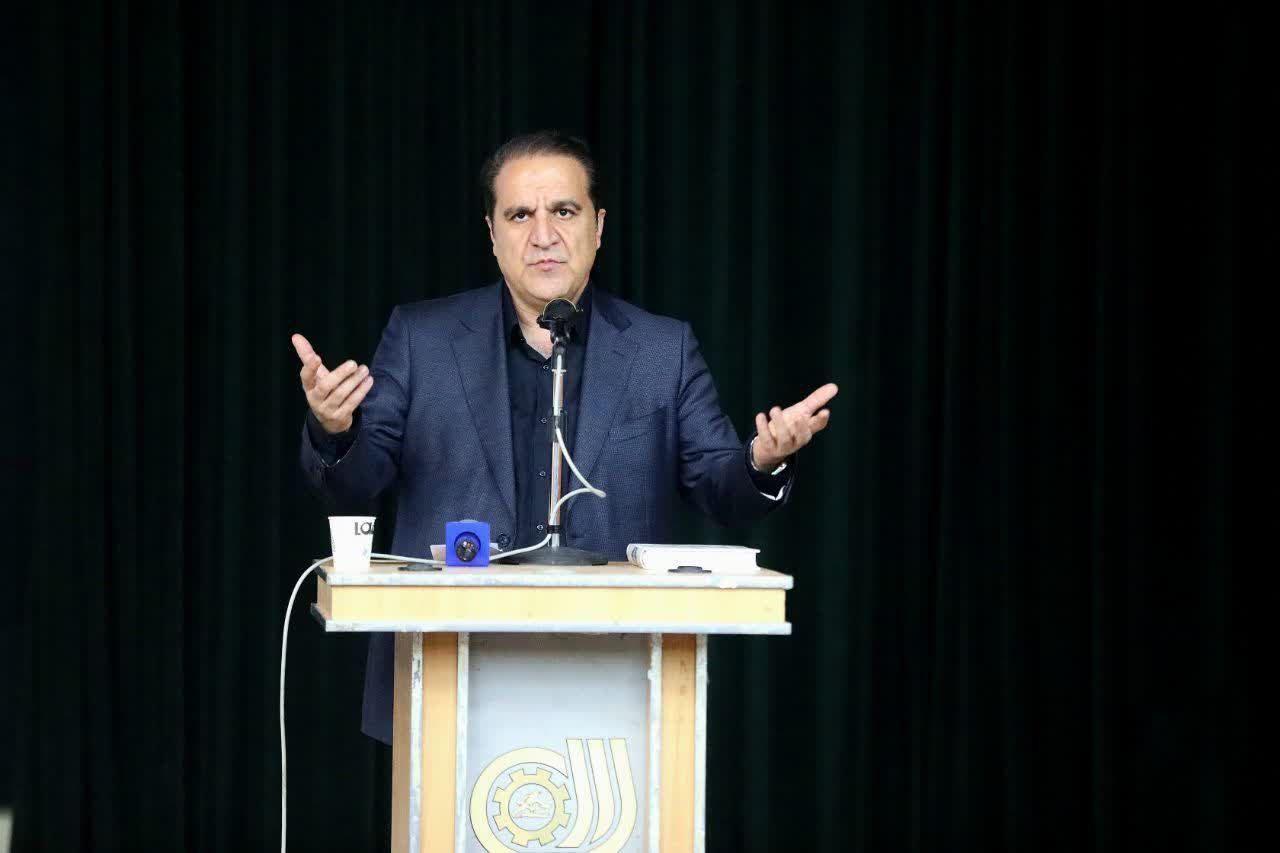 شوراها نماد اعتماد متقابل مردم و نظام