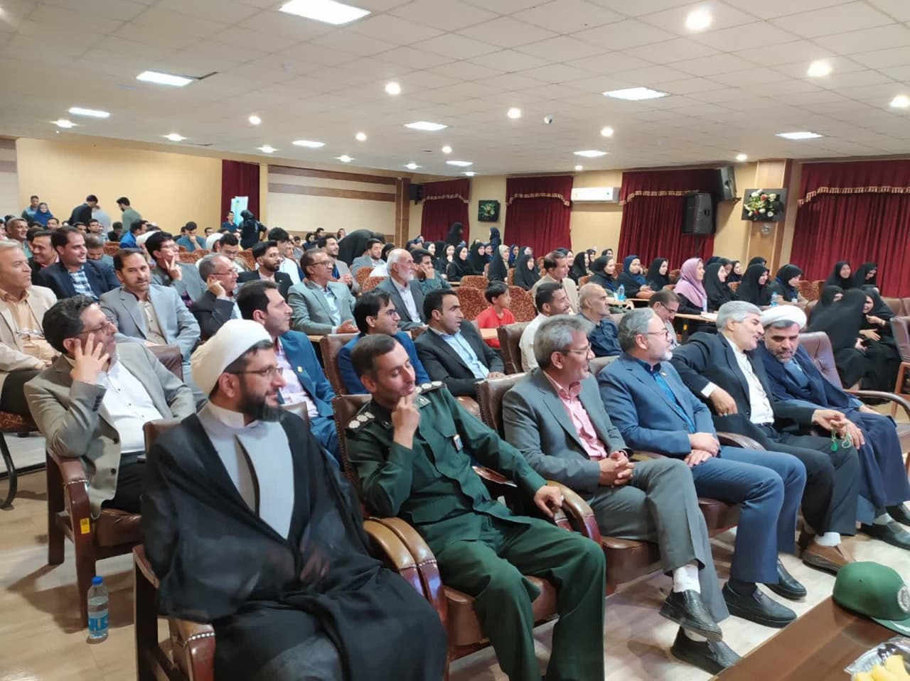 آغاز بهکار جشنواره منطقهای تدریس برتر دانشجومعلمان دانشگاه فرهنگیان کشور در بیرجند آغاز بهکار جشنواره منطقهای تدریس برتر دانشجومعلمان دانشگاه فرهنگیان کشور در بیرجند