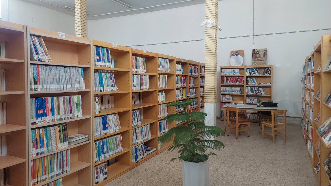 شهرستان  100 هزار نفری بردسکن از داشتن یک کتابخانه سیار محروم است شهرستان  100 هزار نفری بردسکن از داشتن یک کتابخانه سیار محروم است
