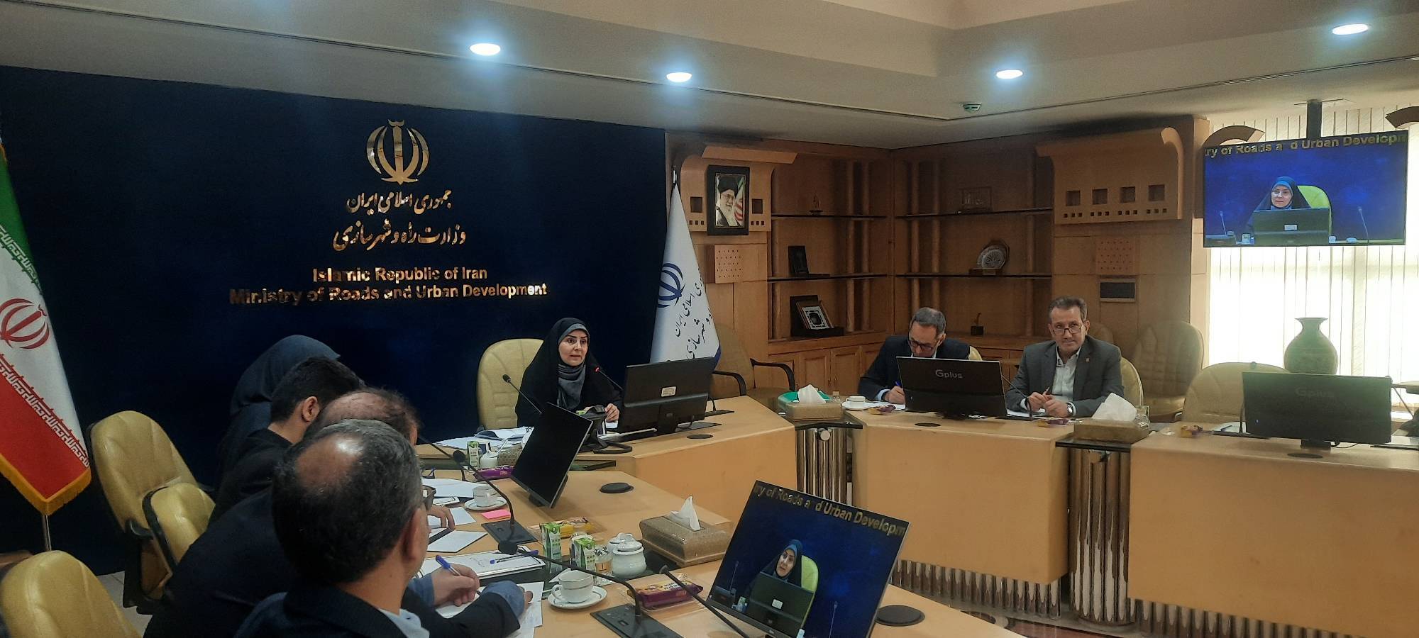 نشست ارائه برنامه‌های اربعین ۱۴۰۴