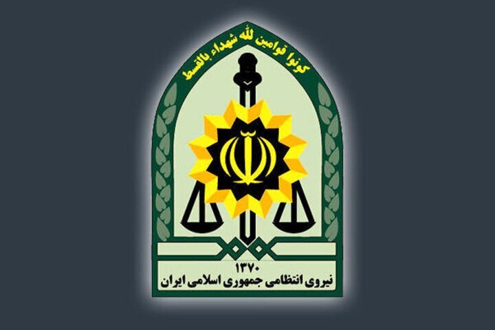 مردم هرگونه تحرکات مشکوک را به مراکز فرماندهی انتظامی در سراسر استان اطلاع دهند