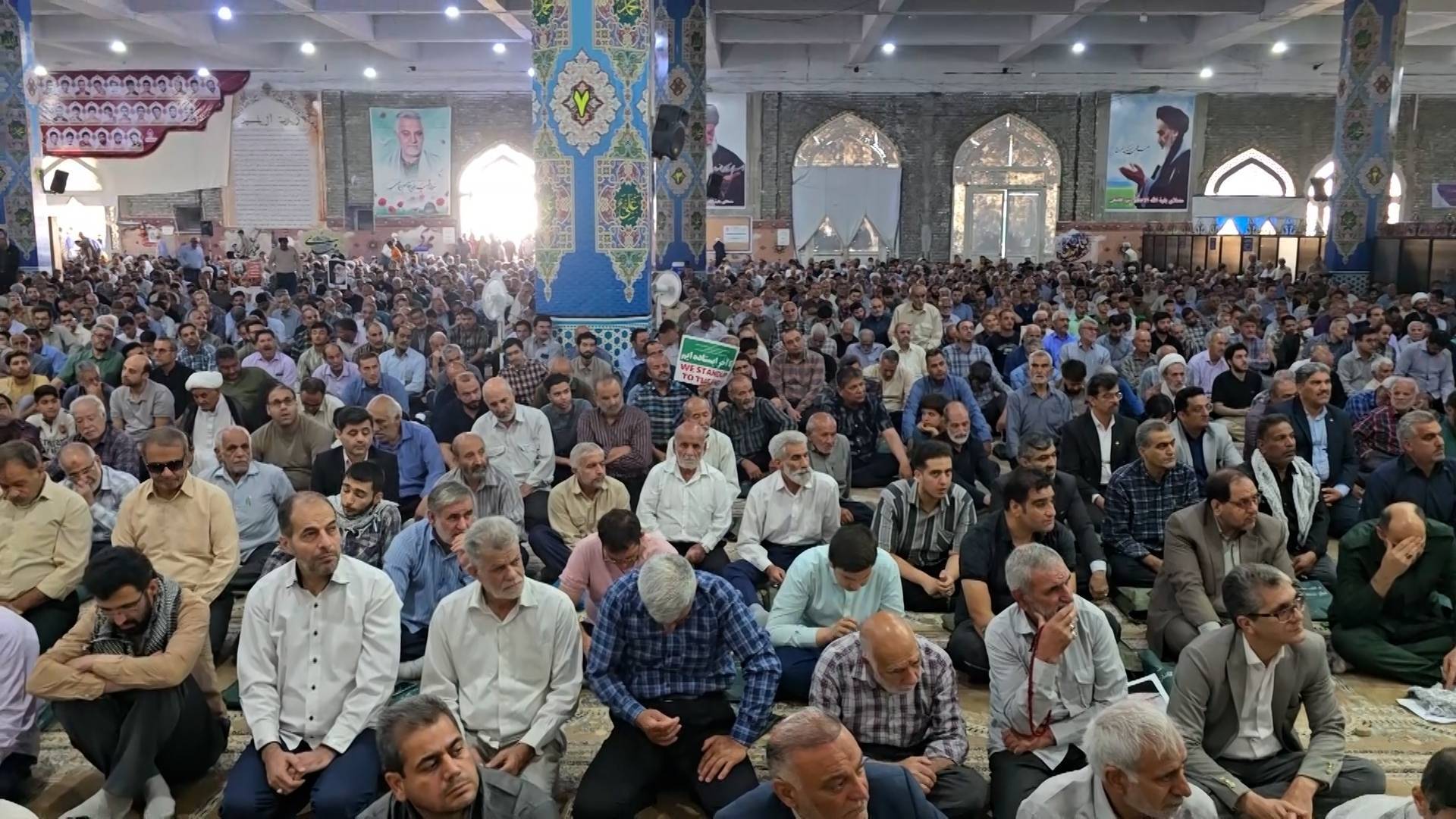 جهان مبهوت از قدرت وصلابت رزمندگان ایران