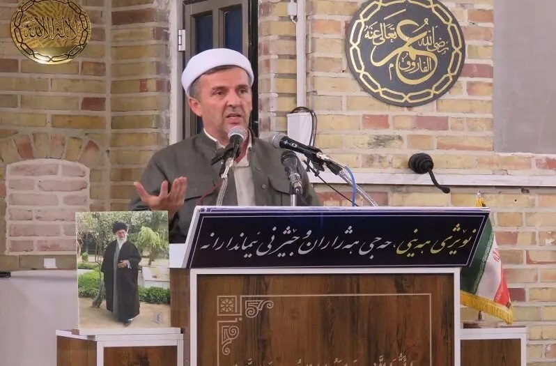 امام جمعه مهاباد: جنگ امروز، جنگ بین کفر و ایمان است