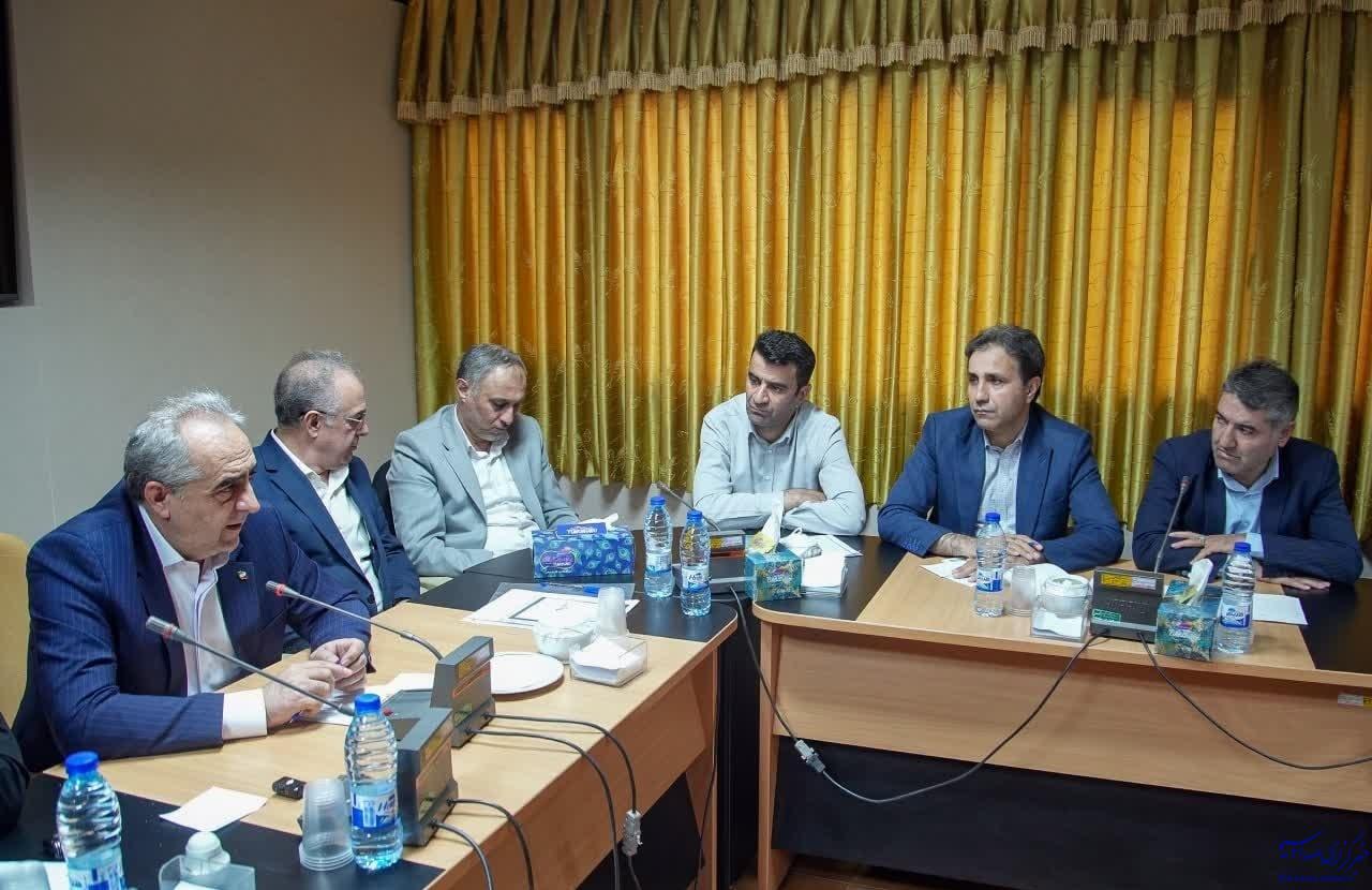 استاندار آذربایجان شرقی: مشکلی در تامین اقلام اساسی نداریم
