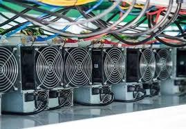 کشف و ضبط شش دستگاه ماینر قاچاق در بوکان