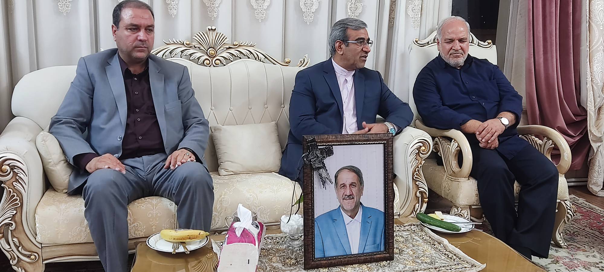 دیدار استاندار خراسان رضوی با خانواده جان‌بخش نیشابوری