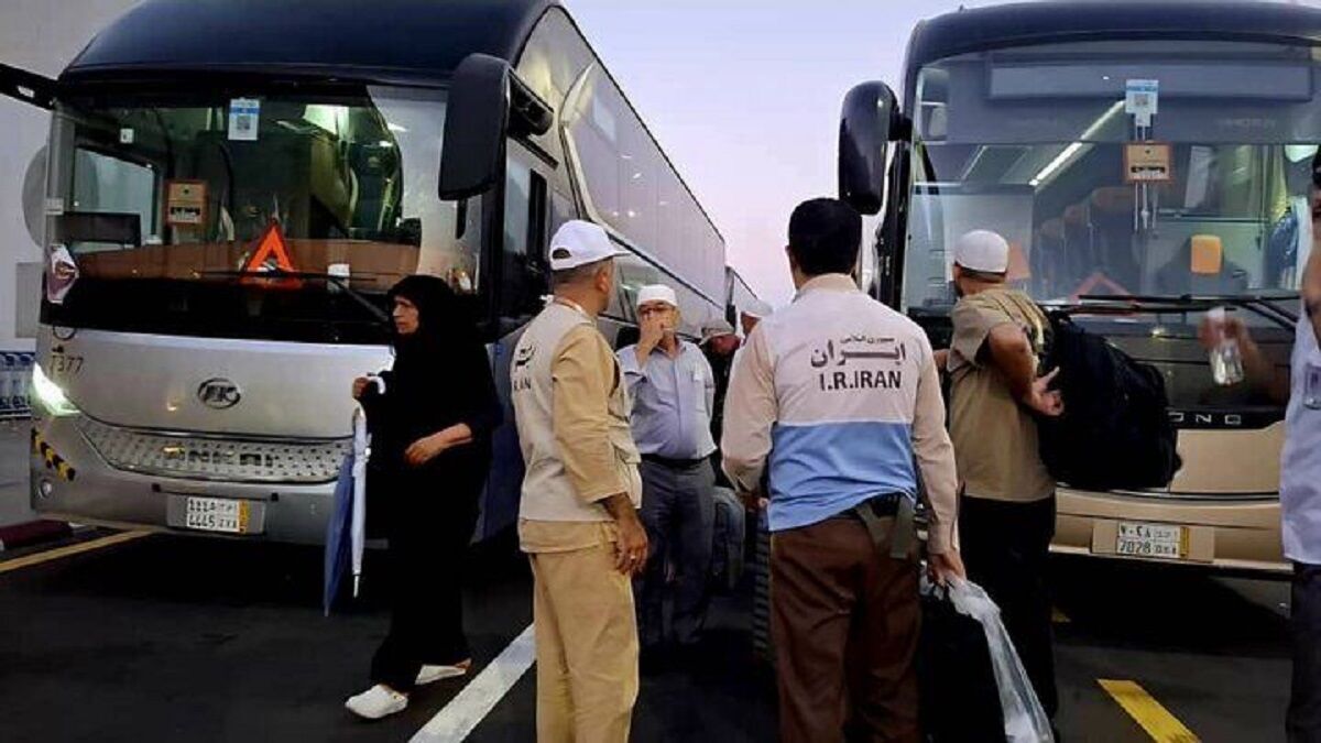 بازگشت ۲۱ هزار زائر سرزمین وحی از مرز مهران به کشور