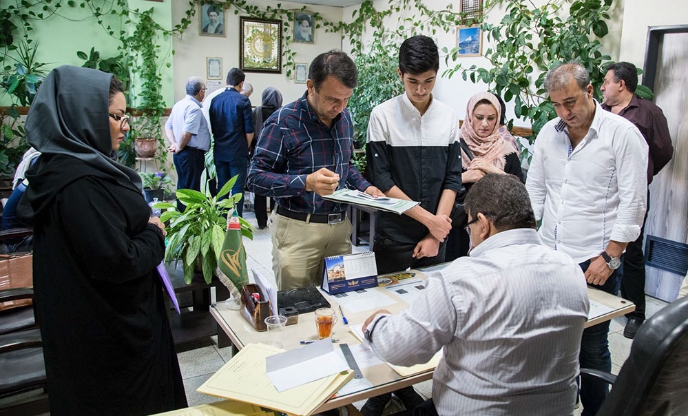 ثبت نام حضوری دانش آموزان پایه‌های اول، هفتم و دهم استان