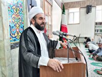 مسلمانان باید همانند امام حسین (ع) در برابر ظلم ایستادگی کنند
