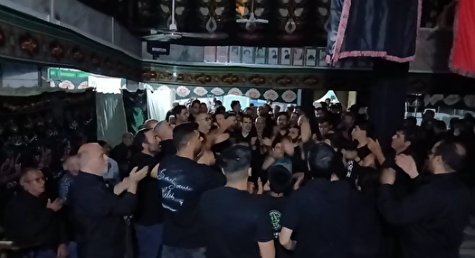 گوشه‌هایی از شور حسینی شب تاسوعا در سینقان