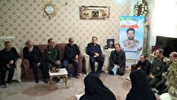 تکریم خانواده شهدای اقتدار ایران در ارومیه