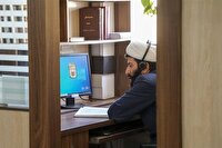 پاسخگویی 400 کارشناس دینی در حرم رضوی