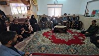 دیدار نماینده ولی‌فقیه در استان یزد با خانواده شهدای اقتدار