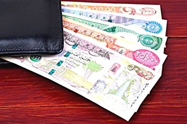 فروش ارز اربعین از 4 مرداد