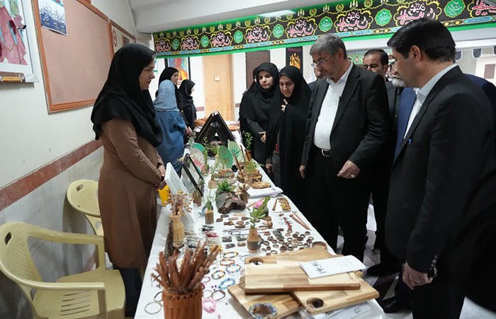 تأکید استاندار لرستان بر حمایت ویژه از توانمندیهای جامعه معلولان تأکید استاندار لرستان بر حمایت ویژه از توانمندیهای جامعه معلولان