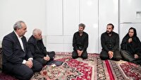 دیدار استاندار آذربایجان شرقی با خانواده های شهدا