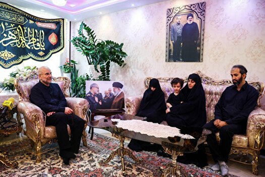 حضور رئیس مجلس در منزل سپهبد شهید علی شادمانی