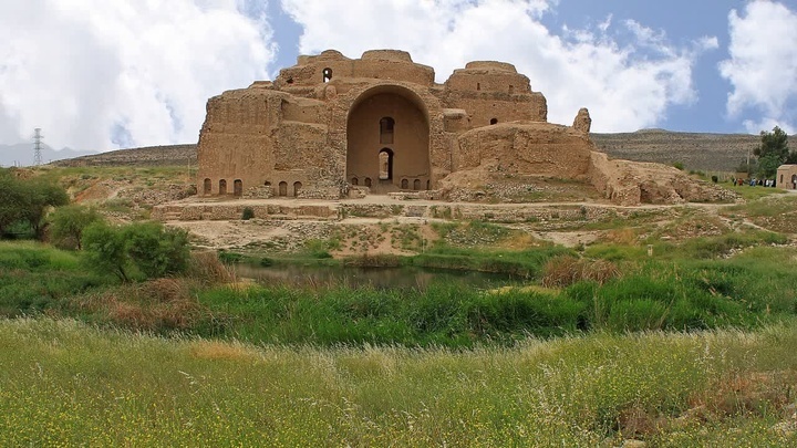 مرمت کاخ اردشیر بابکان فیروزآباد در استان فارس