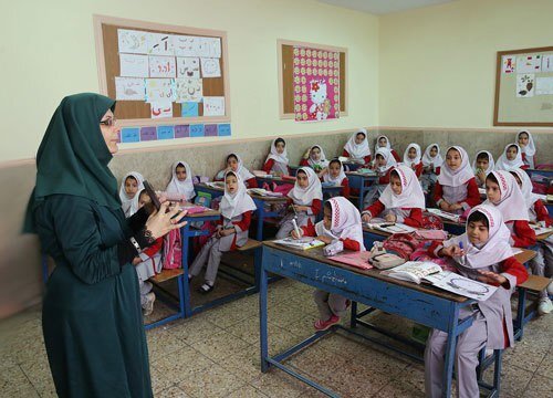 استاندار: کمبود هشت هزار کلاس درس در آذربایجان غربی پذیرفتنی نیست