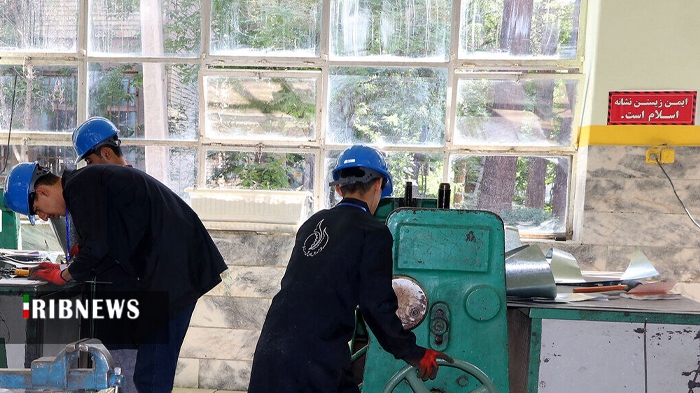 تجهیز کارگاه‌های خودرو هنرستان‌های قم با مشارکت صنایع خودروسازی