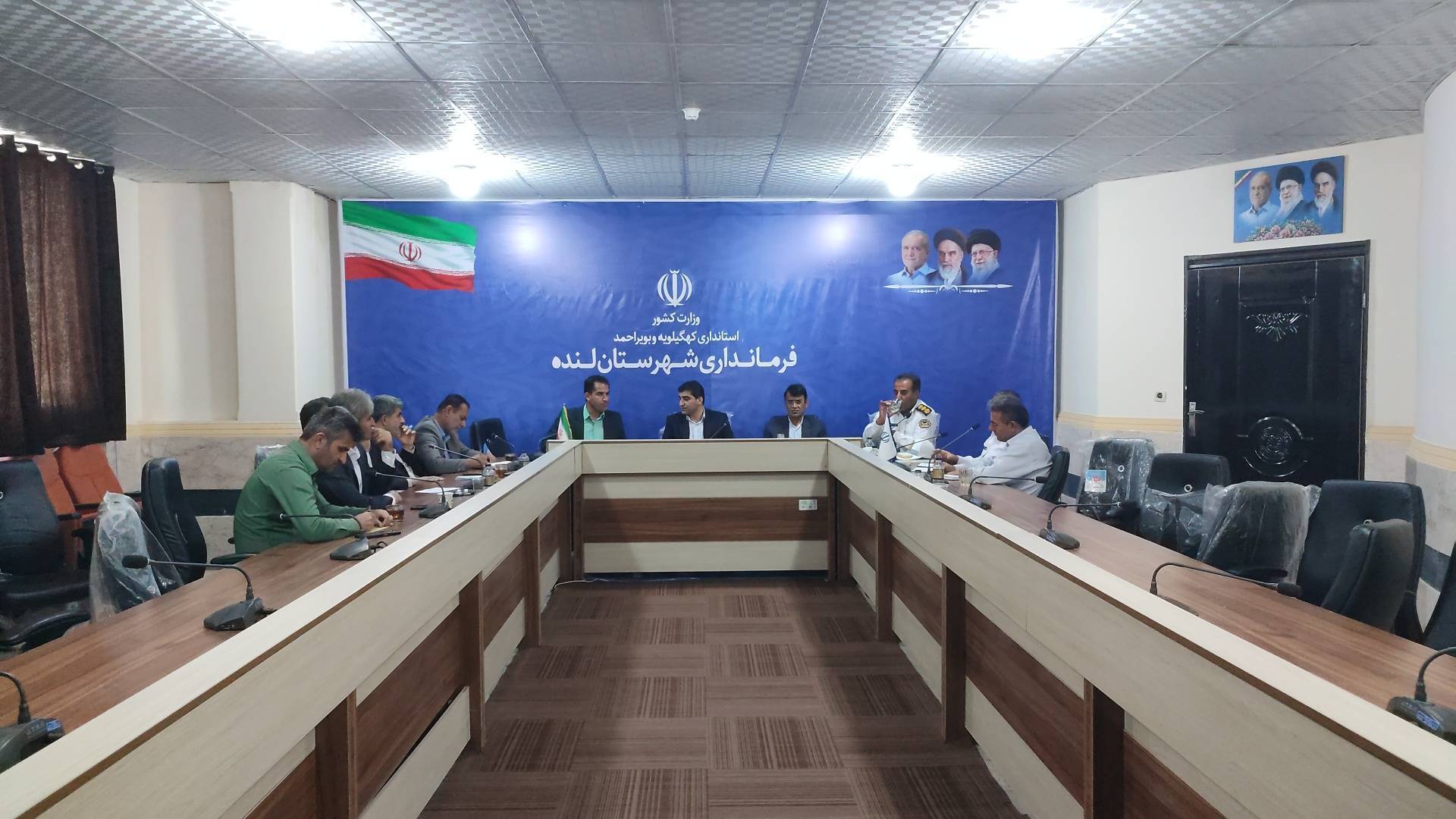 گلایه فرماندار از بر زمین ماندن ۹۰ درصد از مصوبات شورای ترافیک لنده