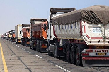 صدور بیش از ۱۰ میلیون دلار کالا از گمرک مهاباد
