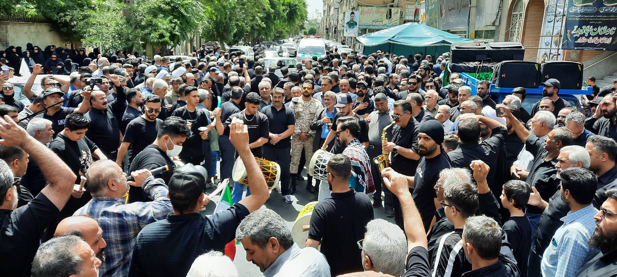 پیکر پاک دو شهید استان البرز در زادگاهشان آرام گرفت
