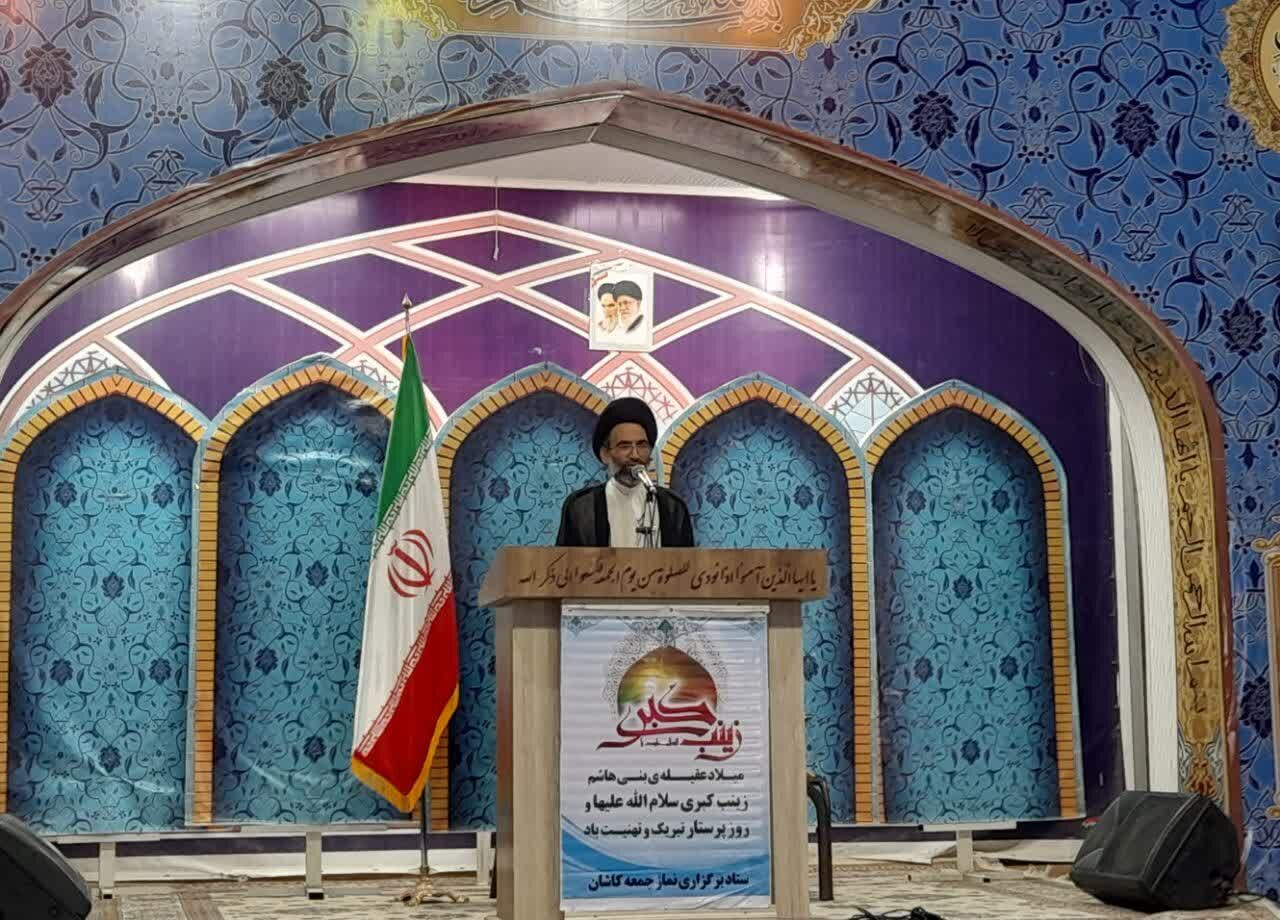 نقش بی بدیل رهبر انقلاب اسلامی در مدیریت بحران‌ها