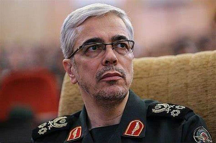 مراسم خاکسپاری شهدای اقتدار ایران + فیلم و عکس