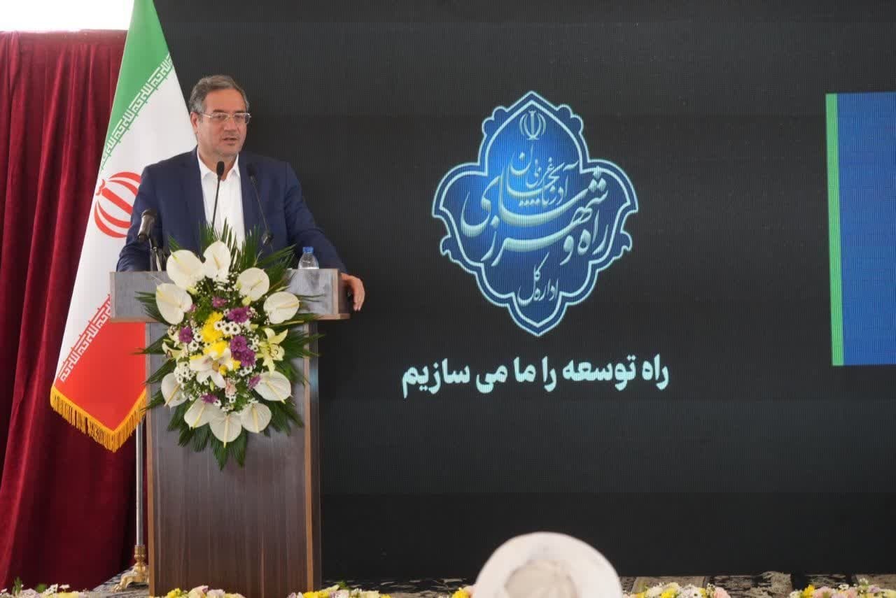 رتبه برتر آذربایجانغربی در توسعه شاخصهای اقتصادی مرهون تلاشهای بیوقفه مقام عالی استان رتبه برتر آذربایجانغربی در توسعه شاخصهای اقتصادی مرهون تلاشهای بیوقفه مقام عالی استان